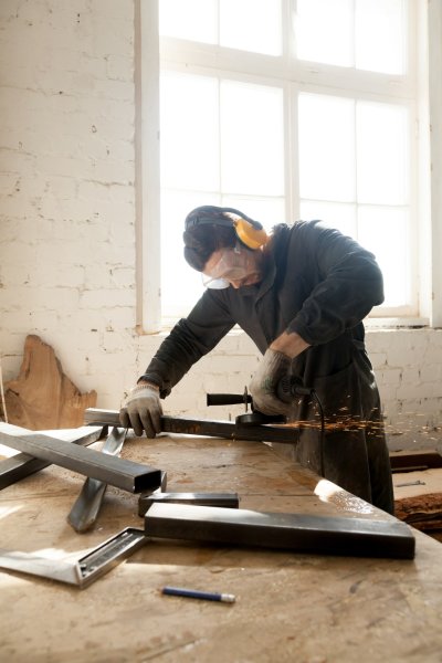 Hoe begin je je eigen meubelmakerij? Maak van je doe-het-zelf passie werk